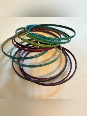 Vibrant Stack of 12 Thin Jewel-Toned Metal Bangle Bracelets – Hammered Texture
